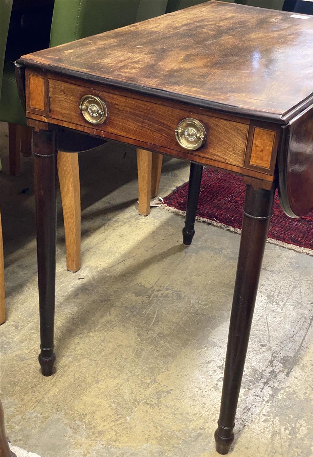 A Regency banded mahogany Pembroke table, width 76cm, depth 48cm, height 66cm